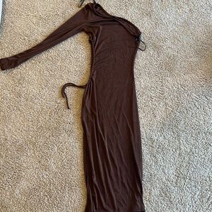 Brown dress
